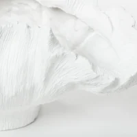 Jarra Flor Dramática em Branco - Imagen 3
